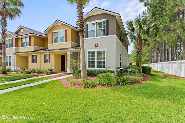 625 Oakleaf Plantation PKWY Orange Park, FL 32065 | MLS 1231683 Photo 1