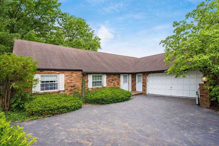 6684 Woods Edge Drive Reynoldsburg, OH 43068 | MLS 223017475 Photo 1