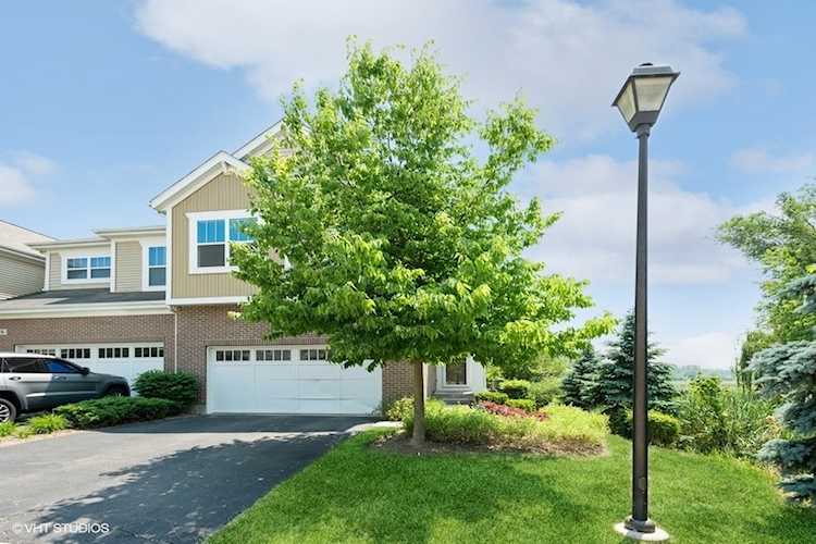 15 E Preserve Dr Palatine, IL 60074 | MLS 11804798 Photo 1