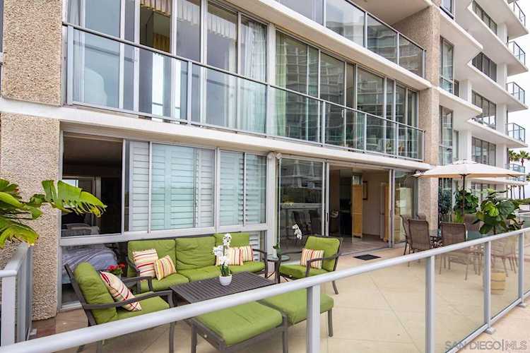 1820 Avenida Del Mundo #108 Coronado, CA 92118