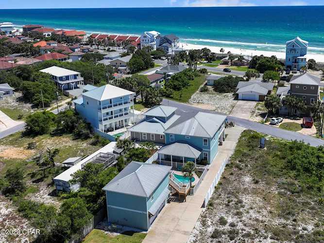 21806 Webb St Panama City Beach, FL 32413
