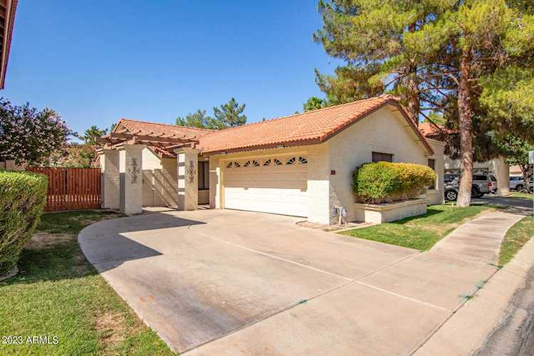 210 E Tremaine Avenue Gilbert, AZ 85234 | MLS 6566800 Photo 1