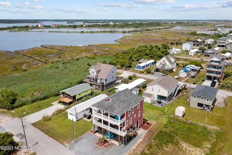 8104 6th Ave North Topsail Beach, NC 28460 home for sale, MLS#100388324 - My Integra Realty Photo 1