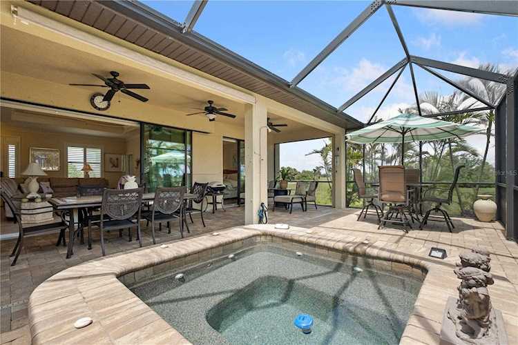 4 Gull Ct Placida, FL 33946
