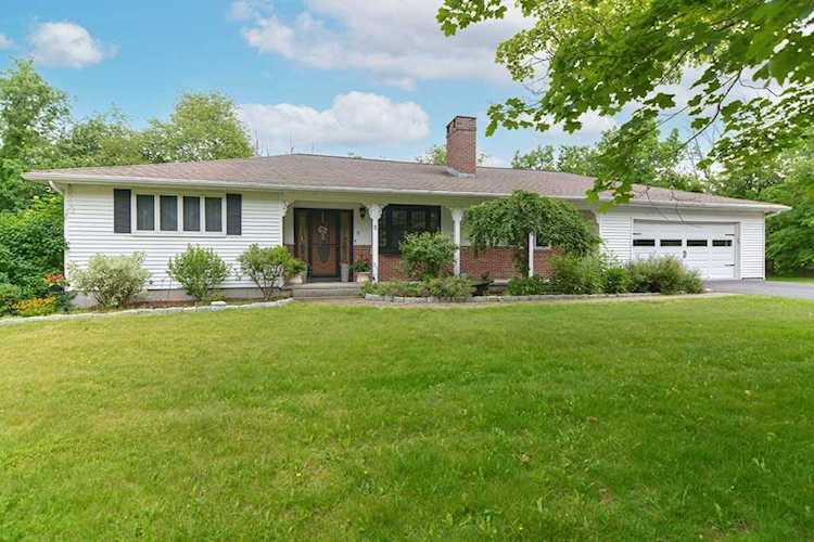 6 Lancaster Meadows West Boylston, MA 01583 | MLS 73115658 Photo 1