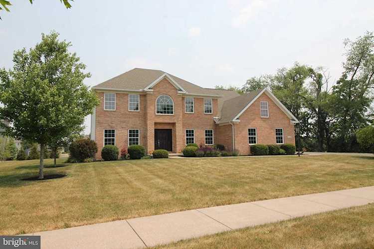 1105 N Foxpointe Dr State College, PA 16803 | home for sale | KBB Photo 1