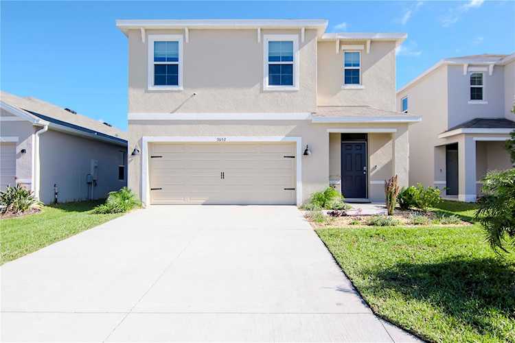 3052 Suncoast Plains Dr Odessa, FL 33556