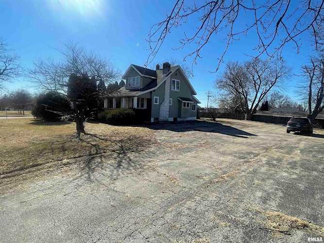 5505 N University St Peoria, IL 61614 home for sale, MLS#PA1242706 - Rodgers Real Estate Group Photo 1