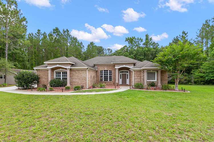 148 Sand Pine Trl Crawfordville, FL 32327