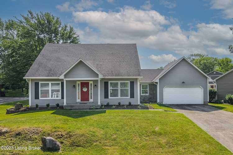 501 Bromwell Dr Louisville, KY 40245 | MLS 1638631 Photo 1