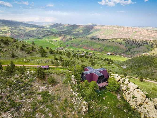 16000 Mossrock Dr Lyons, CO 80503
