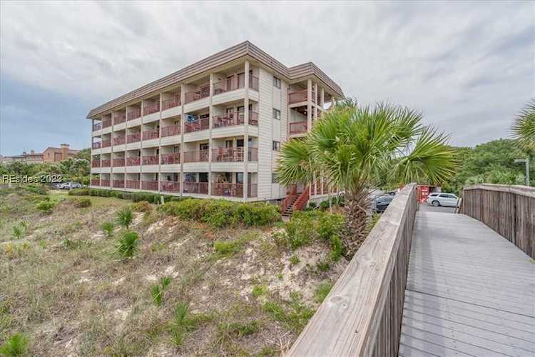 40 Folly Field Rd #128 Hilton Head Island, SC 29928 | MLS 435792 Photo 1