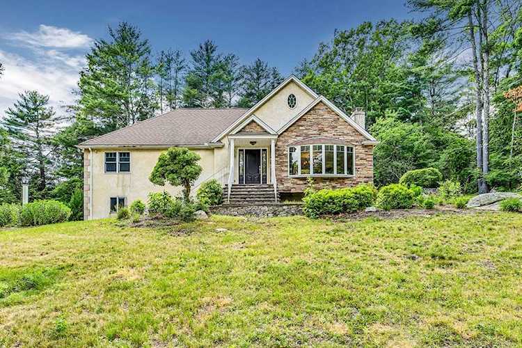 Westwood, 48 Tamarack Road, MA, home for sale, MLS#:73124660 Photo 1