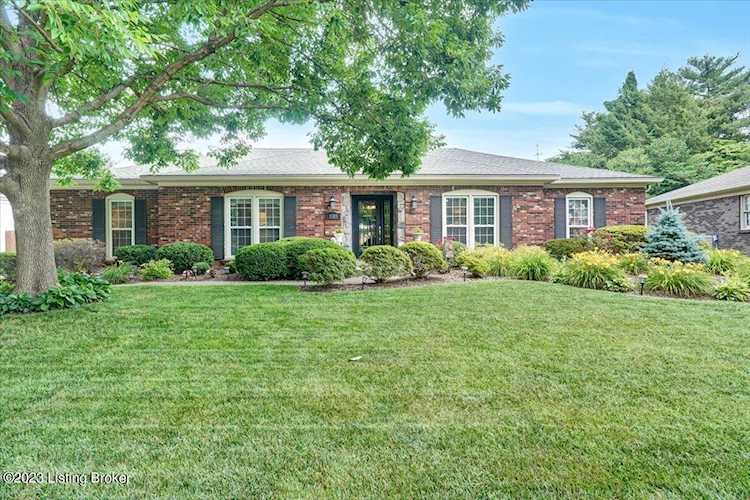 1803 Ballard Mill Ln Louisville, KY 40207 MLS 1638753