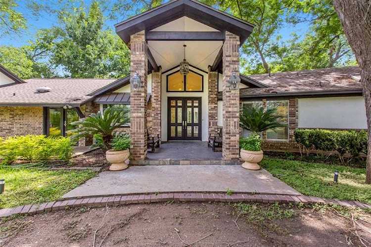 4126 Pecan Bend Dr Richmond, TX 77406