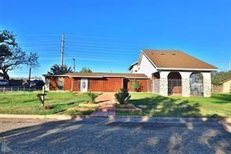 392 Penrose Drive Abilene, TX 79601