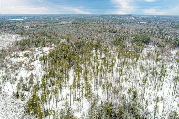 24 New Boston Rd Newton, NH 03858 | MLS 4941758 Photo 1