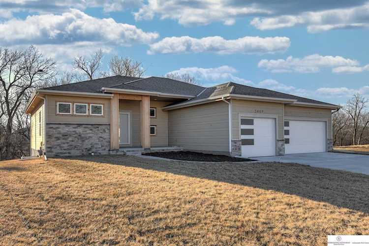 5409 Brook St Bellevue, NE 68133 | MLS 22308672 Photo 1
