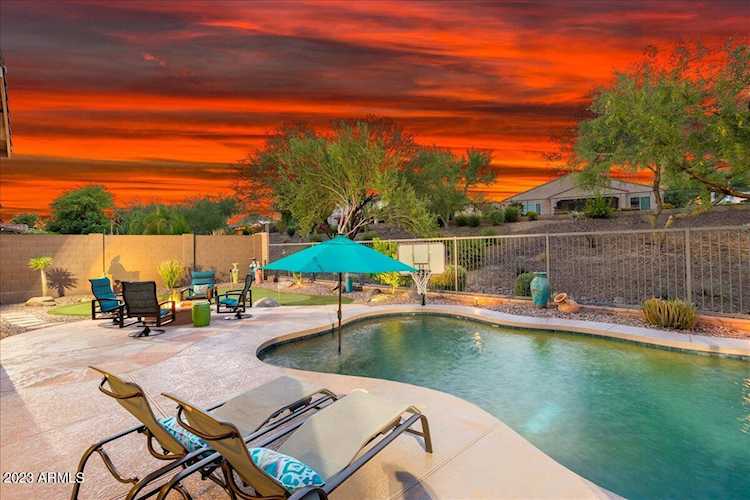 13392 W Chaparosa Way Peoria, AZ 85383 | MLS 6567135 Photo 1