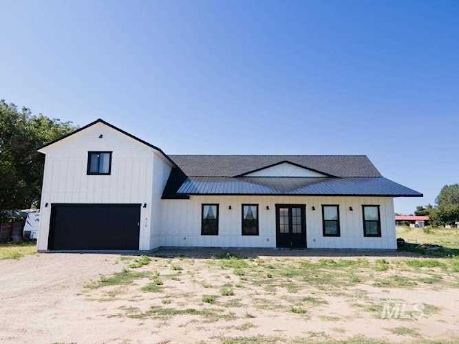 515 N Pennsylvania Fruitland, ID 83619