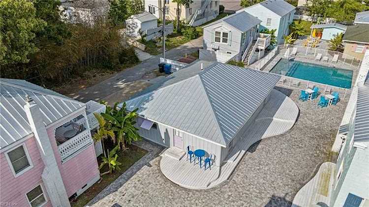315 34th 1/2 St #A Virginia Beach, VA 23451