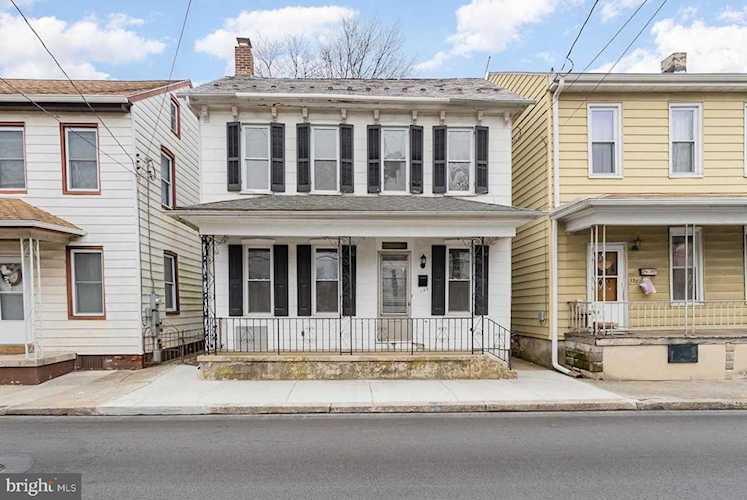 135 S Charlotte St Manheim, PA 17545 | MLS PALA2030206 Photo 1