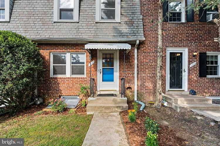 1035 N Monroe St home for sale in Arlington Photo 1