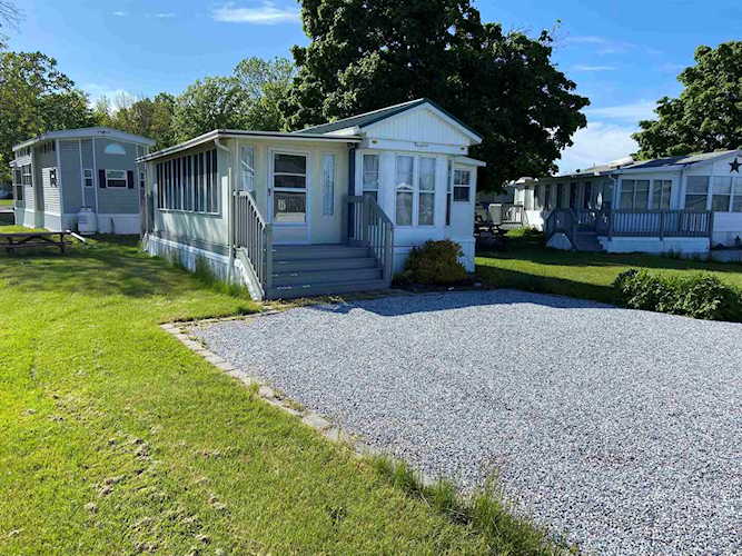 14 Eagle Ln South Hero, VT 05486 | MLS 4948705 Photo 1