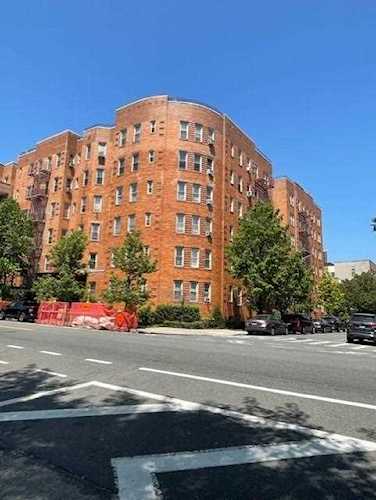 9437 Shore Rd #C8 Brooklyn, NY 11209