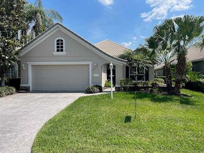 6628 Pebble Beach WAY Lakewood Ranch, FL 34202