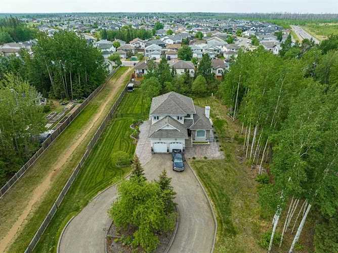 113 Wood Buffalo Way Fort McMurray, AB T9K 1