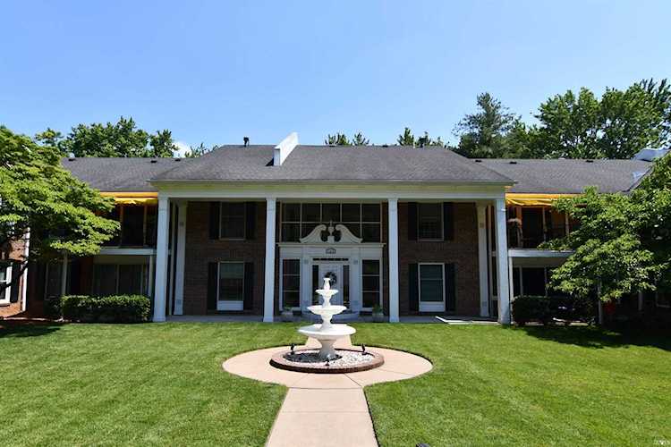 116 Fernwood Place Evansville, IN 47711
