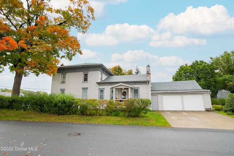 1431 Route 9 Halfmoon, NY 12065