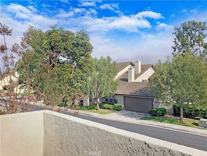 350 Fallingstar #56 Irvine, CA 92614 | MLS OC23074412 Photo 1
