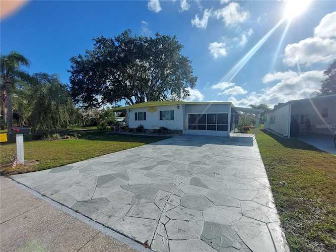 298 Colonial Blvd 49 Palm Harbor, FL 34684 Lake Tarpon Mobile Home