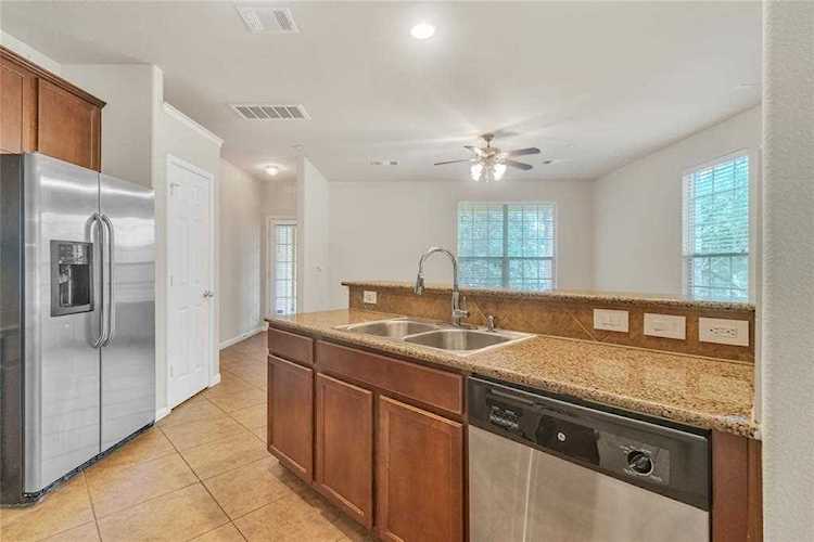 1310 W Parmer LN 1B Austin, TX 78727 condo for sale