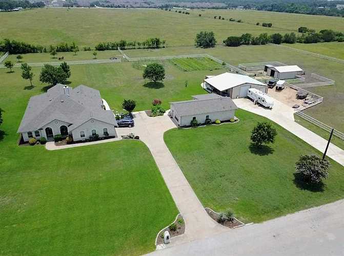 111 Creek Meadow CV Leander, TX 78641