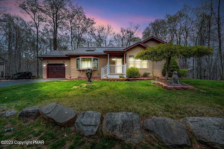 14 Poplar Place Clifton Township, PA 18424 | MLS PM-105748 Photo 1