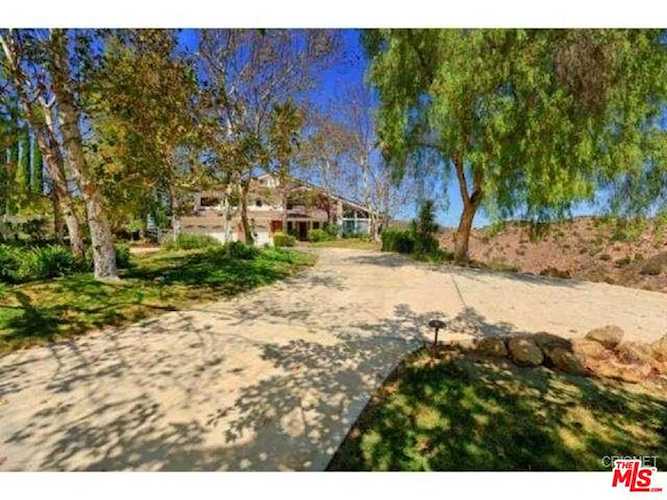 9 N Mustang Ln Bell Canyon, CA 91307