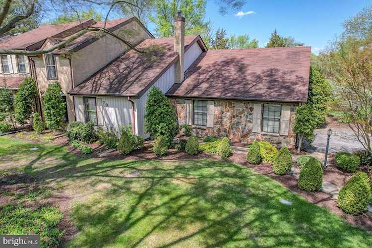 PHOTOS & DETAILS: 29 S Turnberry Dr, Dover, DE 19904 For Sale - MLS #DEKT2019096 - Photos, Virtual Tour, School Info - Real Estate Listing Info Photo 1