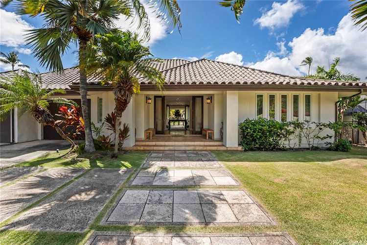 4670 Kahala Avenue Honolulu, HI 96816