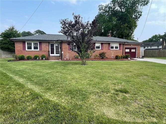 5349 Academy Rd Virginia Beach, VA 23462 | MLS 10487898 Photo 1