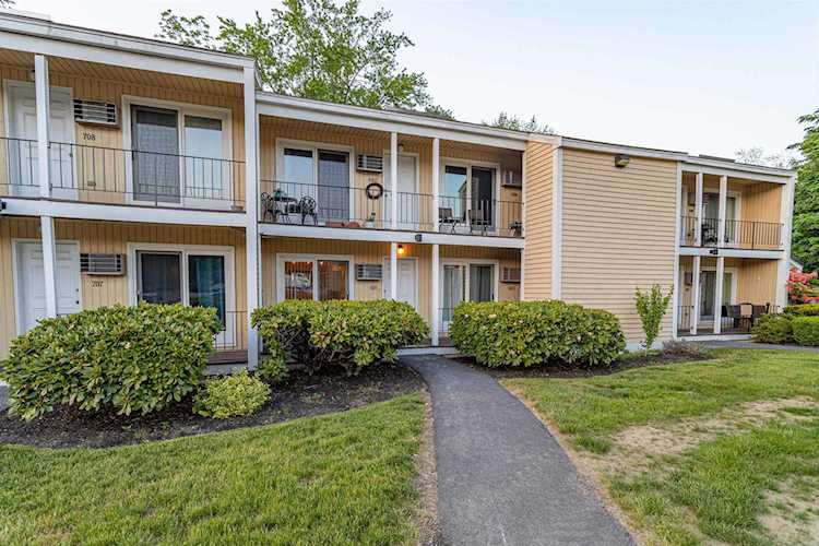 601 Cocheco Ct Dover, NH 03820 | MLS 4955476 Photo 1