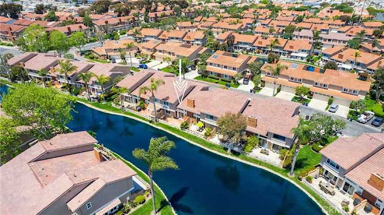7916 Southwind Circle #141 Huntington Beach, CA 92648 | MLS OC23112040 Photo 1