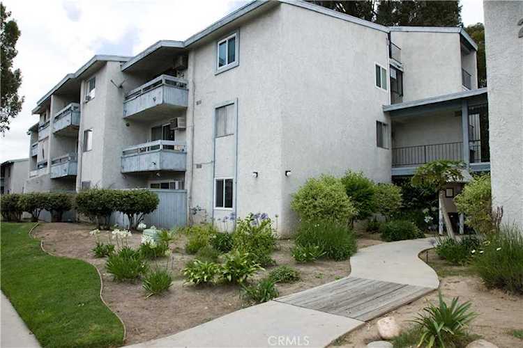 21801 Roscoe Blvd #242 Canoga Park, CA 91304