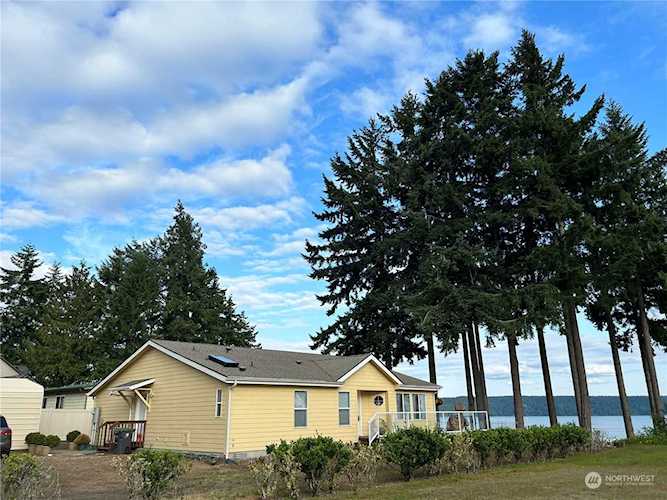 92 Coco Ln Brinnon, WA 98320 MLS® 2055019