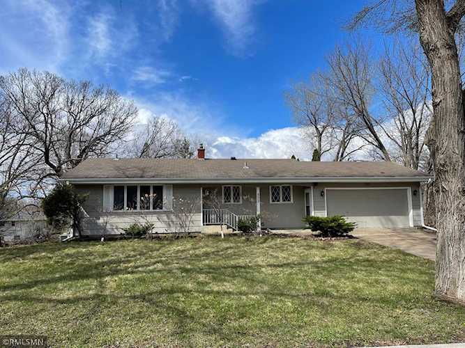 333 County Road B2 W Roseville, MN 55113 | MLS 6363395 Photo 1