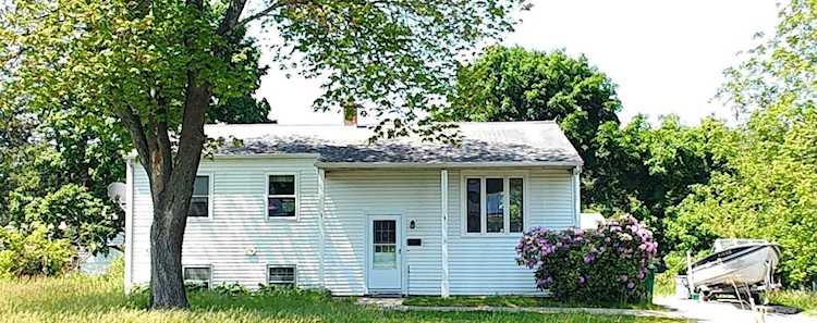 36 Meade St Nashua, NH 03064 | MLS 4955416 Photo 1