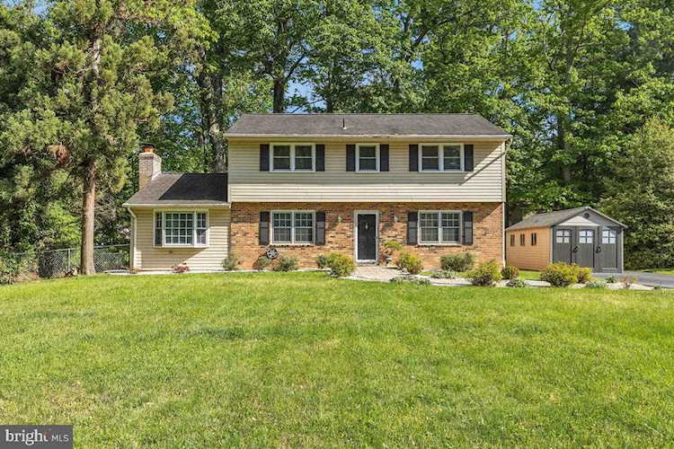 12007 Vale Rd Oakton, VA 22124 | MLS VAFX2124272 Photo 1