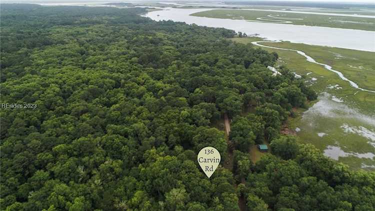 136 Carvin Rd Daufuskie Island, SC 29915